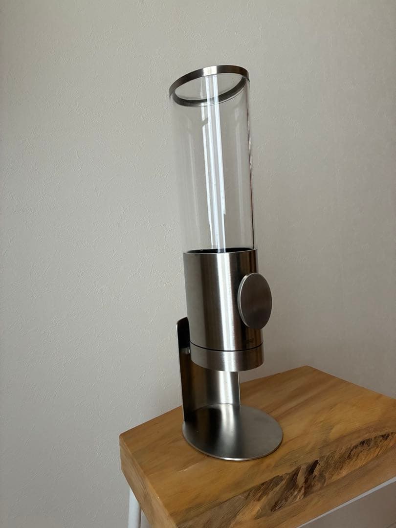 シリアルディスペンサー