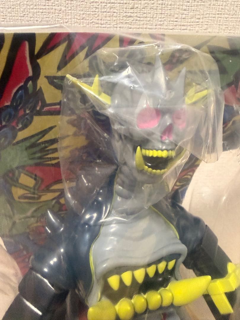 カーフキック東京　パーフェクトソクラテス　　ソフビ IZUMONSTER