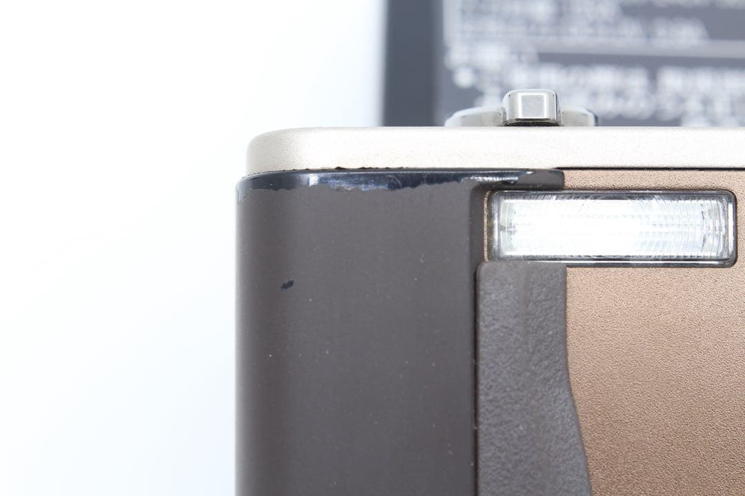 RICOH R10 コンパクトデジタルカメラ　SDカード付