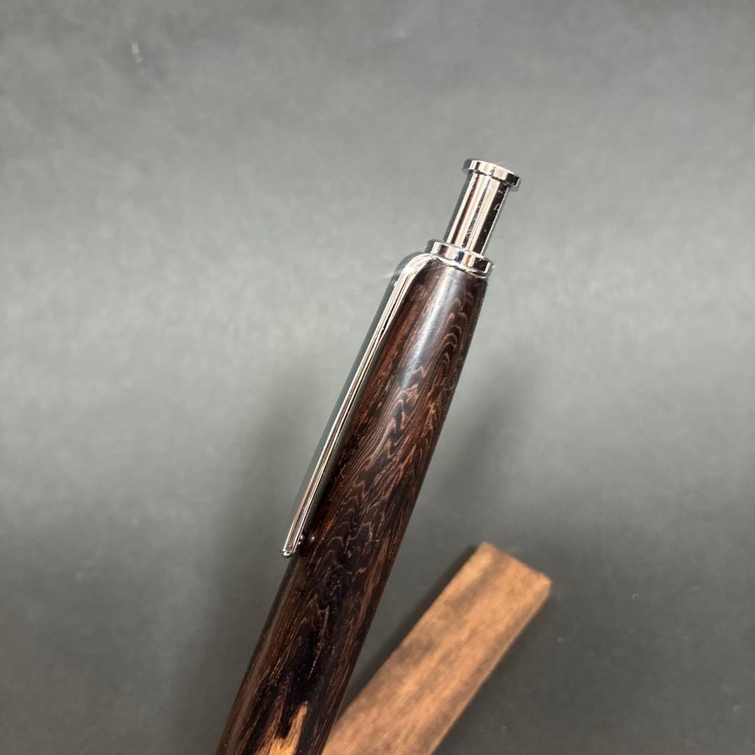 ハンドメイド木軸ボールペン　樹種《ビルマローズウッド》別名インダイク　＊超希少材