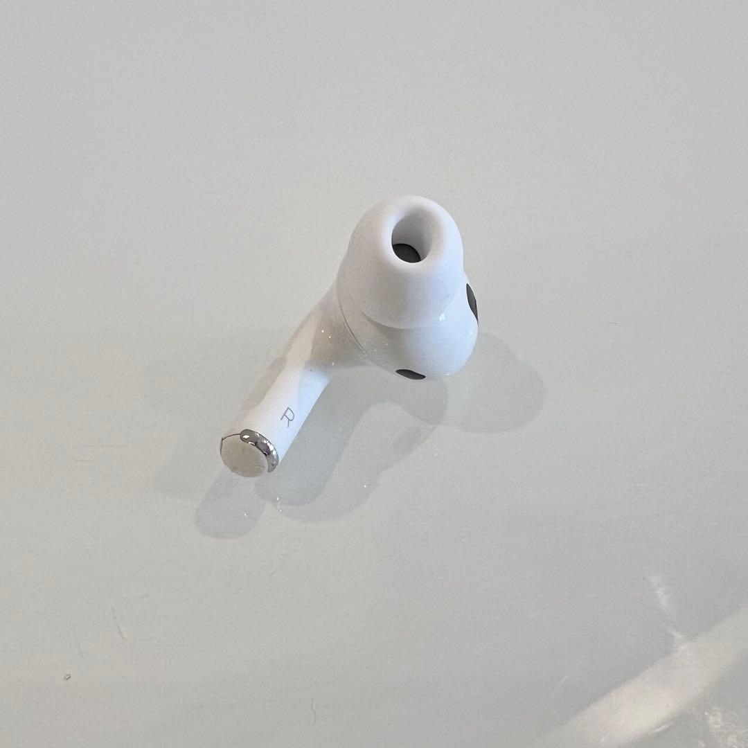 ⭐️美品・正規品⭐️AirPods Pro 両耳 【すぐ発送】a5