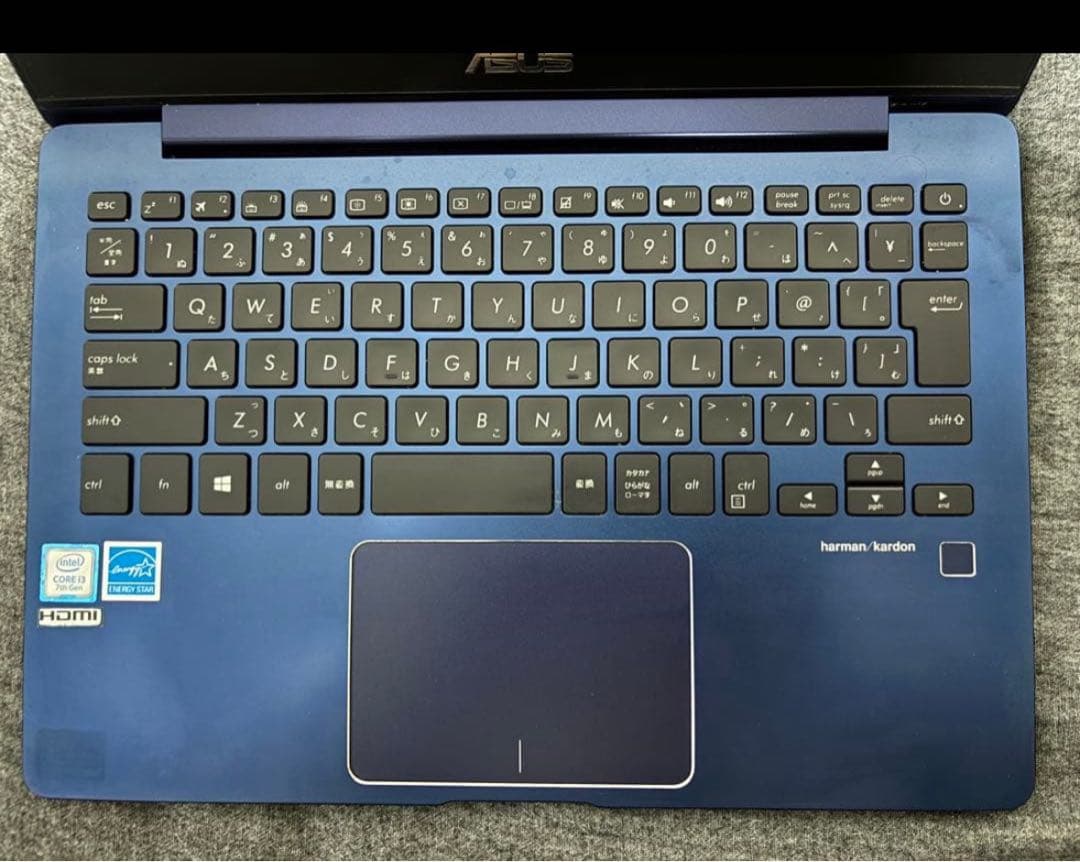 Windowsノート本体 ZenBook 13 Core i3/8GB/SSD128GB