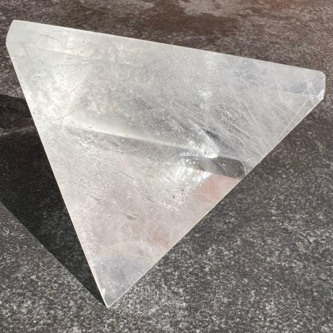 ✳️✨神々の宿る聖地の水晶パワー✨レインボー入 ヒマラヤ水晶 ピラミッド 天然石