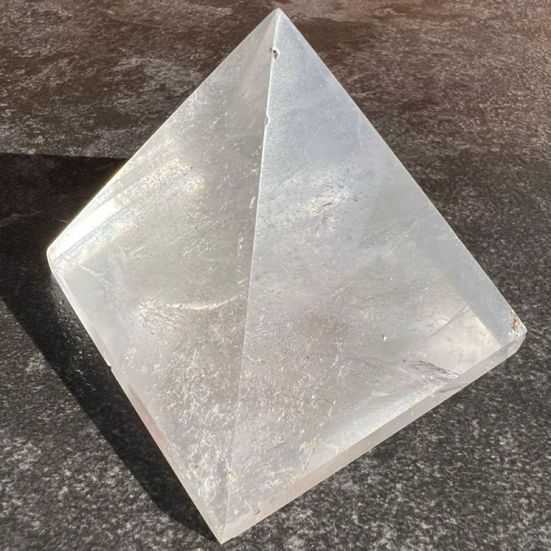 ✳️✨神々の宿る聖地の水晶パワー✨レインボー入 ヒマラヤ水晶 ピラミッド 天然石