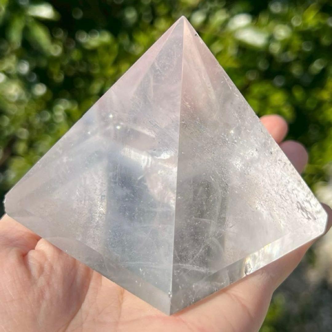 ✳️✨神々の宿る聖地の水晶パワー✨レインボー入 ヒマラヤ水晶 ピラミッド 天然石