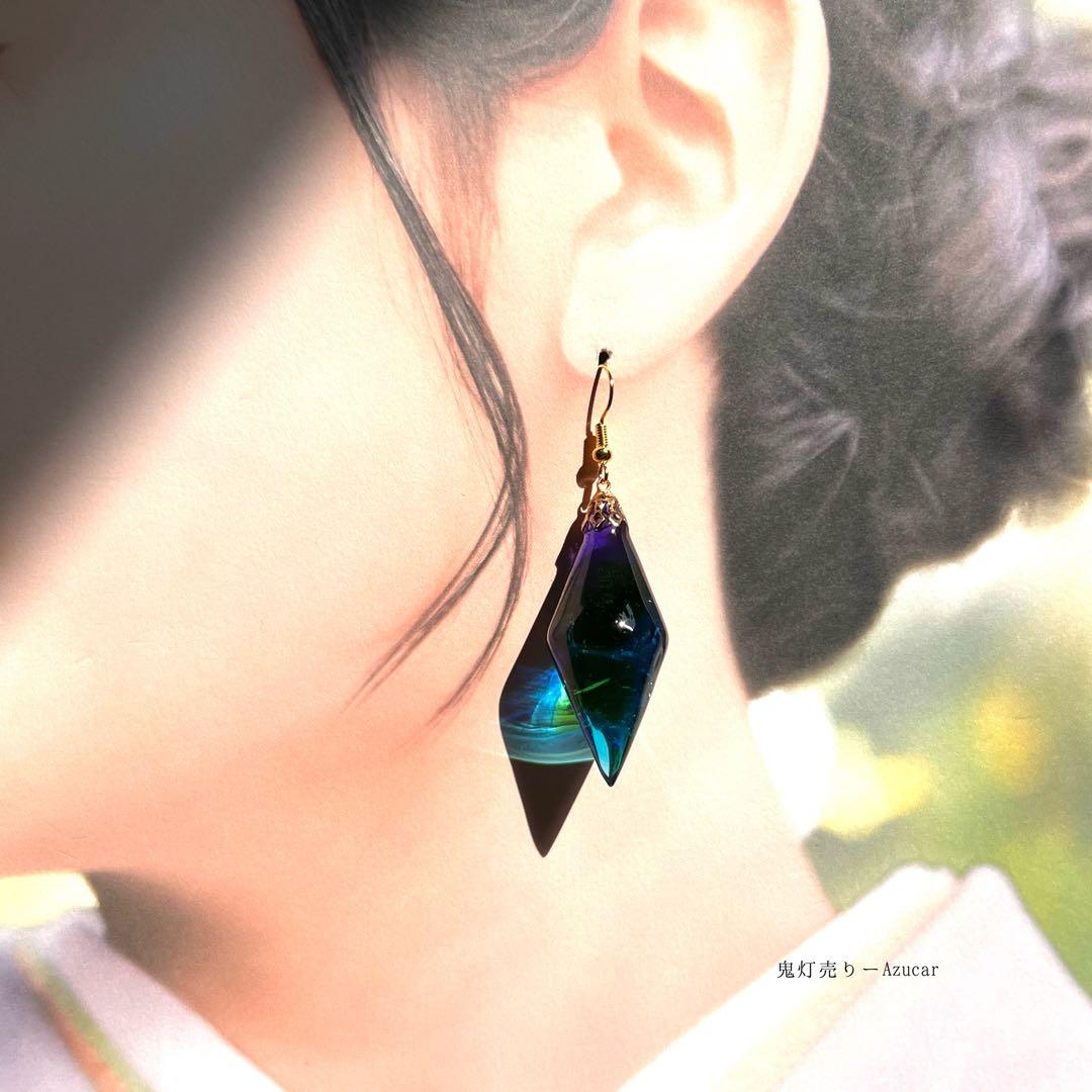 蒼魔法使いの天球儀とペンデュラム(蓄光)ピアス　イヤリング　スチームパンク