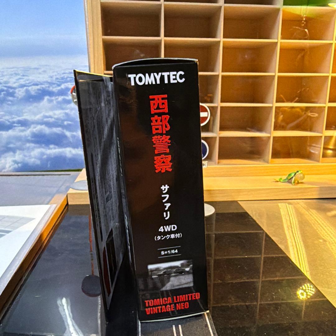 トミカリミテッドヴィンテージネオ　西部警察　サファリ No.19