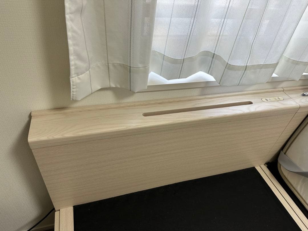 ベッドフレーム　シングルチェスト①