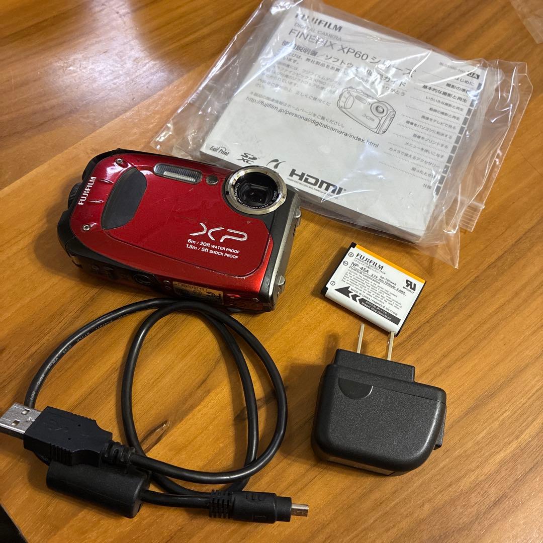 FUJIFILM FinePix XP60 レッド コンパクトデジタルカメラ