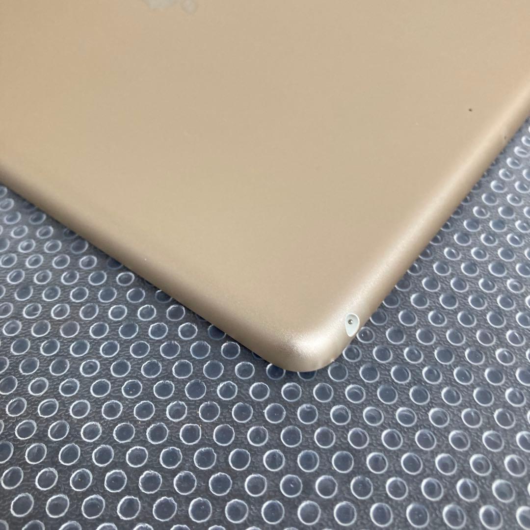 4093【早い者勝ち】外観美品iPad5 第5世代 128GB WIFIモデル☆