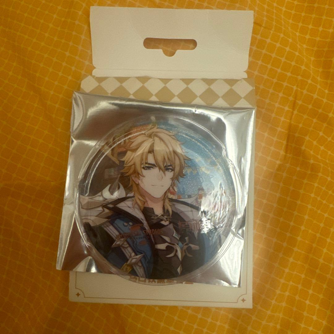 【翌日発送】原神 ユニバーサル・スタジオ・北京 コラボ限定 ファルカ 缶バッジ