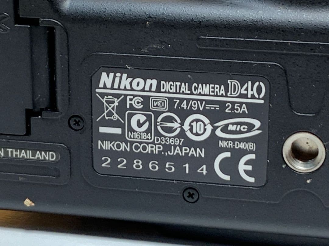 Nikon D40デジタルカメラ AF-S DXNikkor 18-55mm 黒