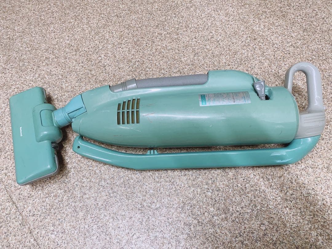 期間限定値引き　レトロ　電気掃除機　折りたたみ式