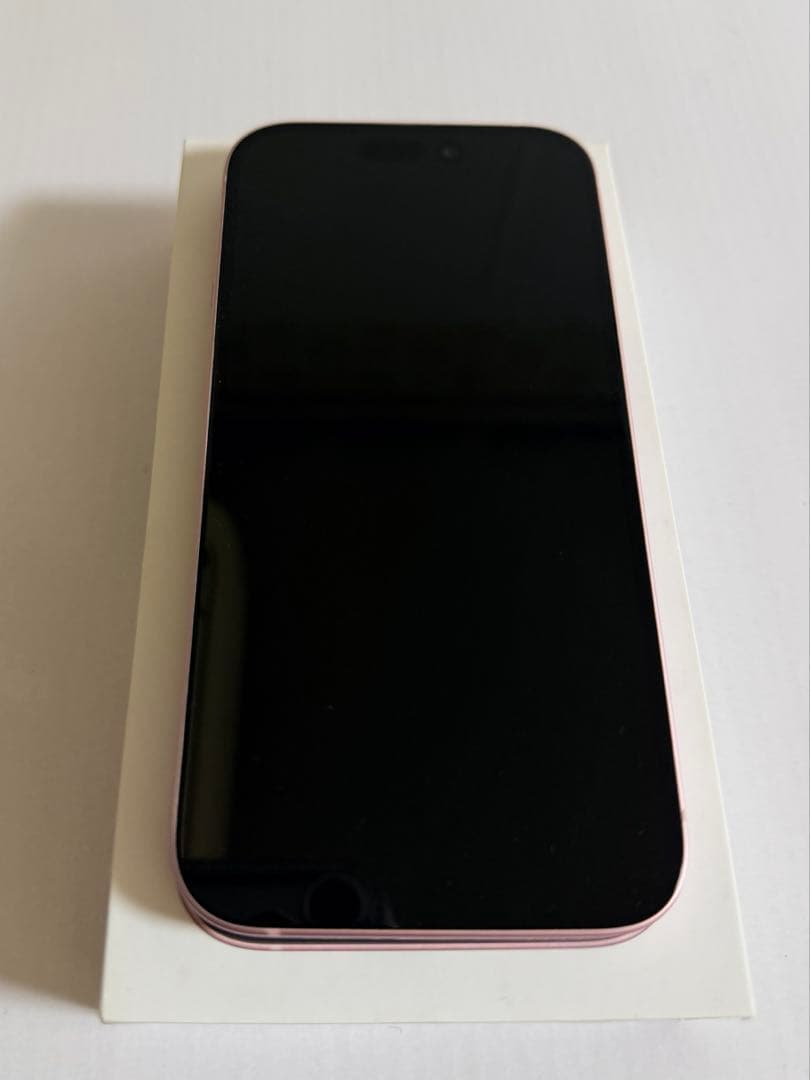 iPhone15 本体 ピンク256gb