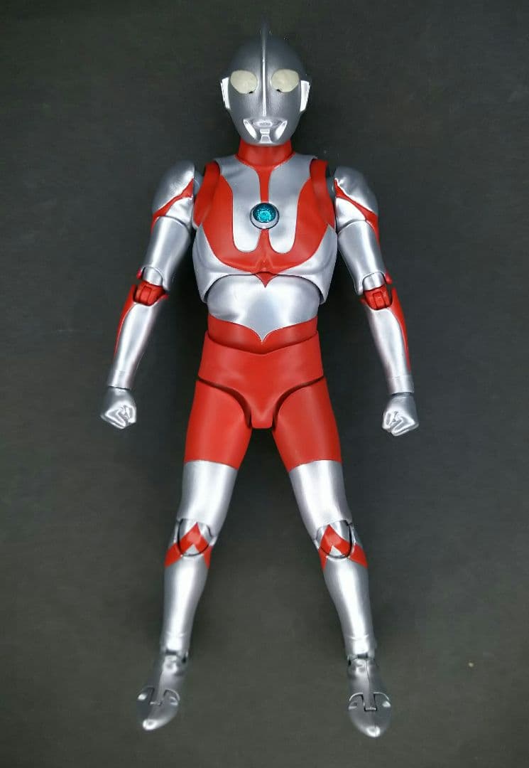 S.H.フィギュアーツ ウルトラマン (真骨彫製法)