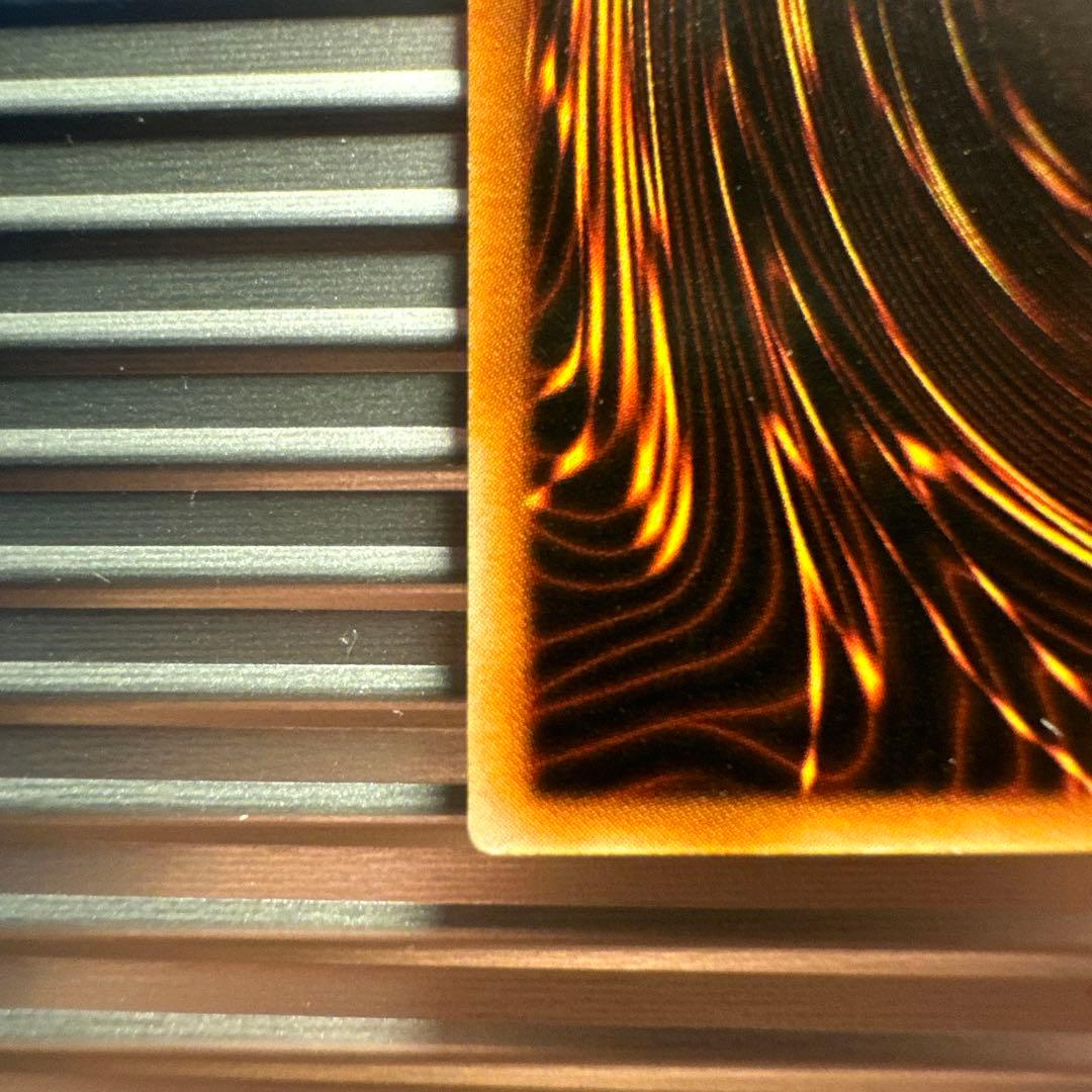 遊戯王　ブラックマジシャン　初期　ウルトラ　美品