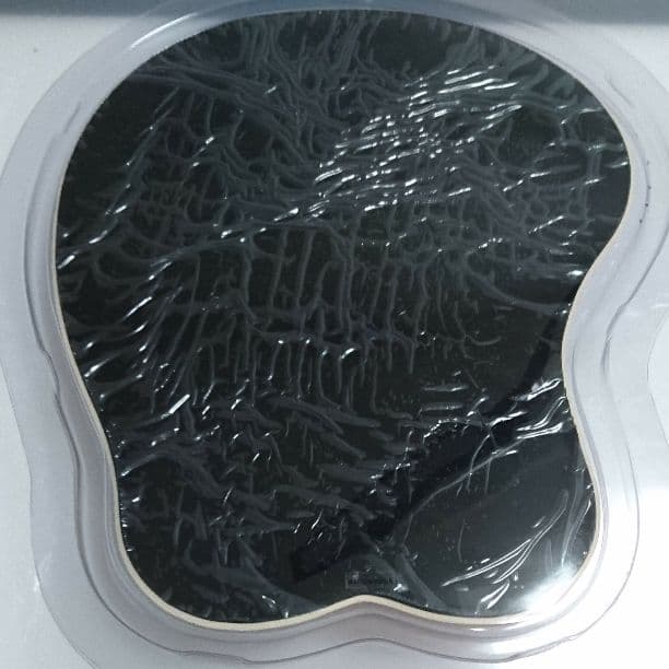 ドメスティックな彼女  マウスパッド