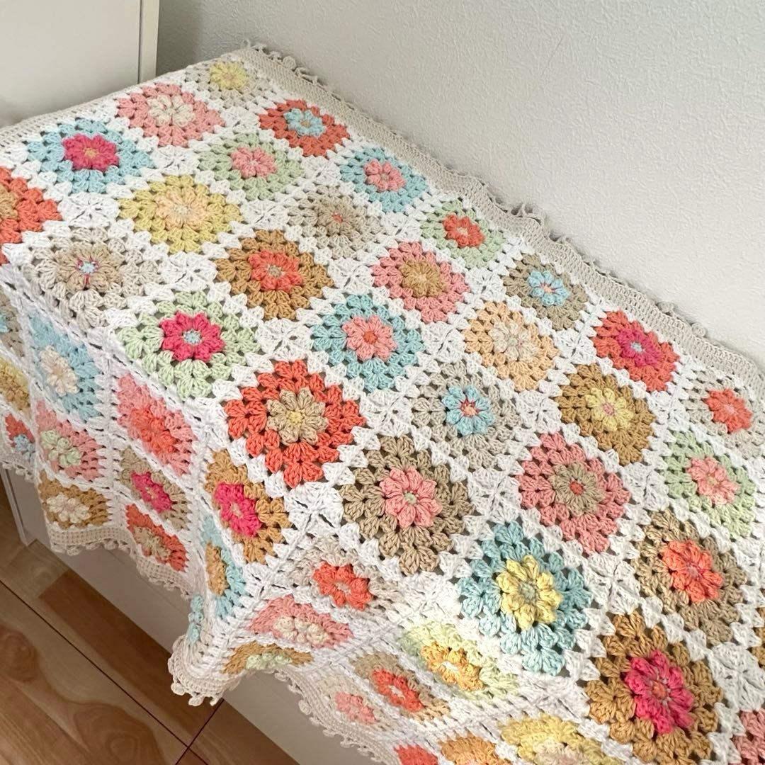 モチーフつなぎ　ブランケット　かぎ針編み　ハンドメイド