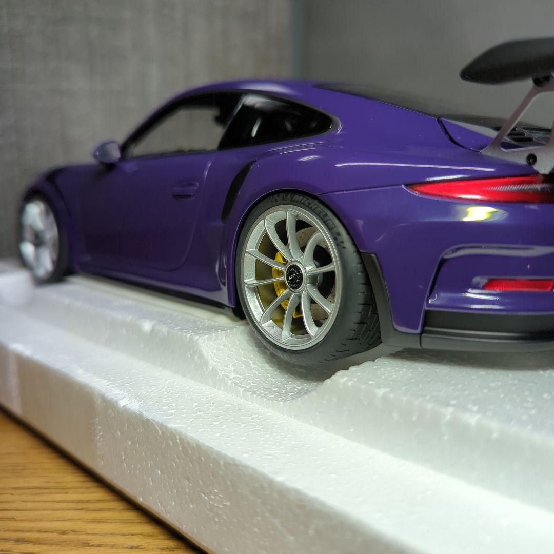 オートアート　1/18 ポルシェGT３RS 絶版品　パープル