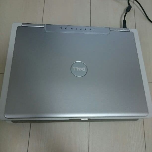DELL ノートPC  ラップトップ