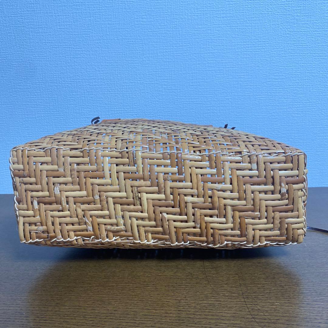 【美品】皮籐 かごバッグ 網代編み レザーハンドル 天然素材 ラタン 籠