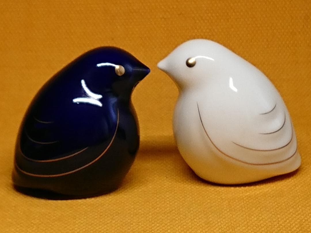 【美品】トリ　鳥　陶器　オブジェ　置物　インテリア　工芸品　美術品　A2596