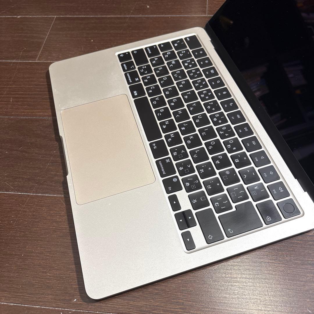 MacBook本体 MacBook Air M2 16GB RAM 512GB SSD