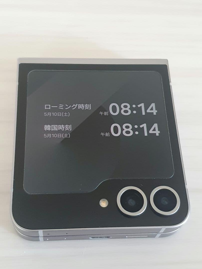 Samsung Galaxy Z Flip6 本体 シルバー