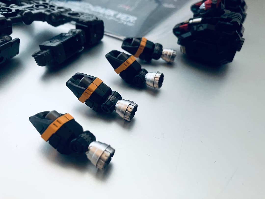 ダイアクロン　ホークヴァーサルター　ダークVer. 限定　２体セット　欠品あり