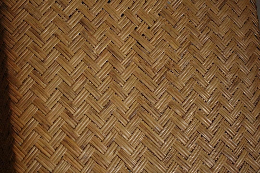 状態の良い古い竹編みの収納かご　行李　竹籠　篭　古道具