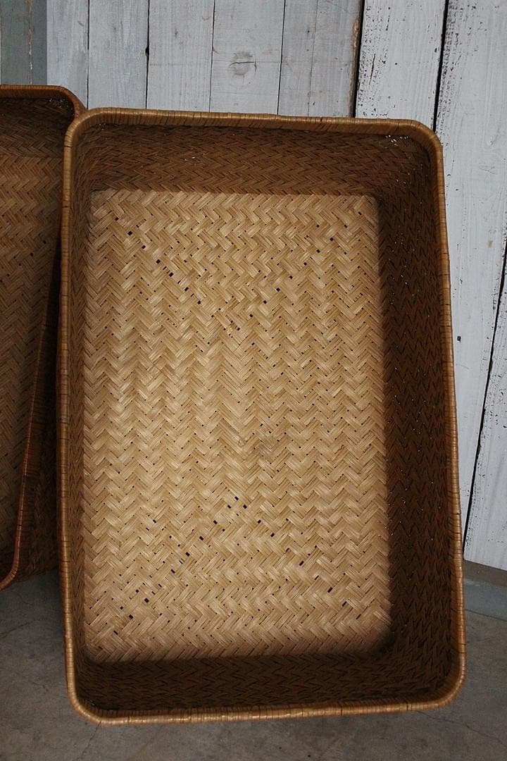 状態の良い古い竹編みの収納かご　行李　竹籠　篭　古道具