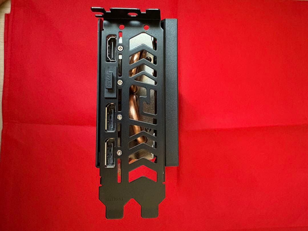 Radeon グラフィックボード　RX7800XT 16gb