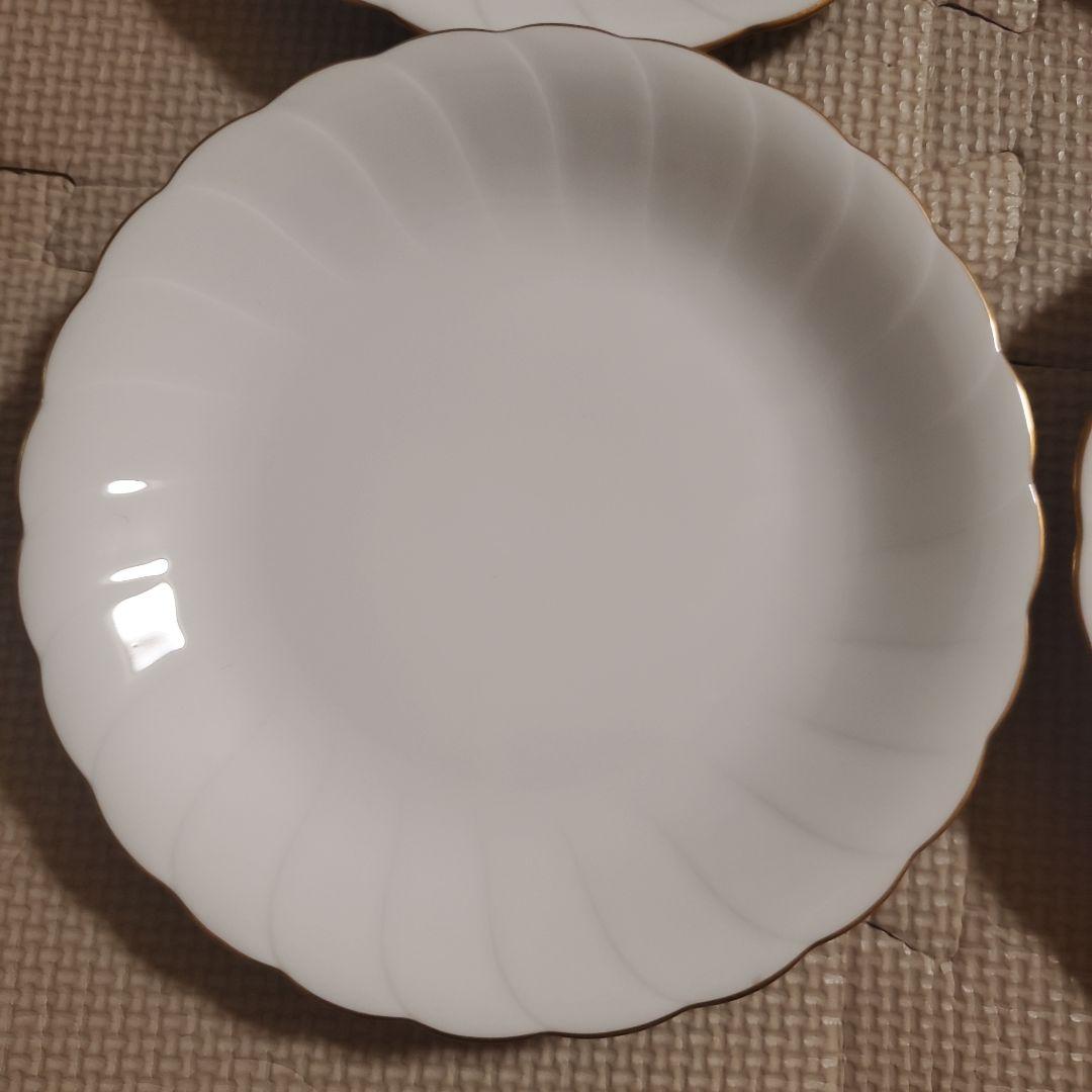 大倉陶園　皿　白磁　ゴールドライン　オークラ　OKURA　CHINA　6枚　金彩