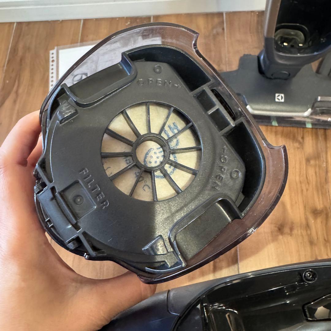 Electrolux PURE Q9 スティッククリーナー本体