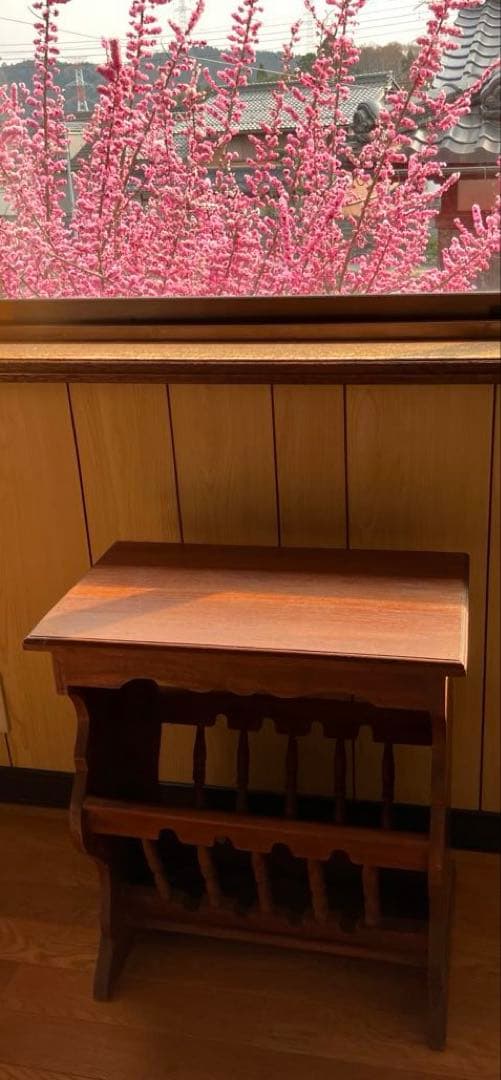 マガジンラック　アンティーク　高級品