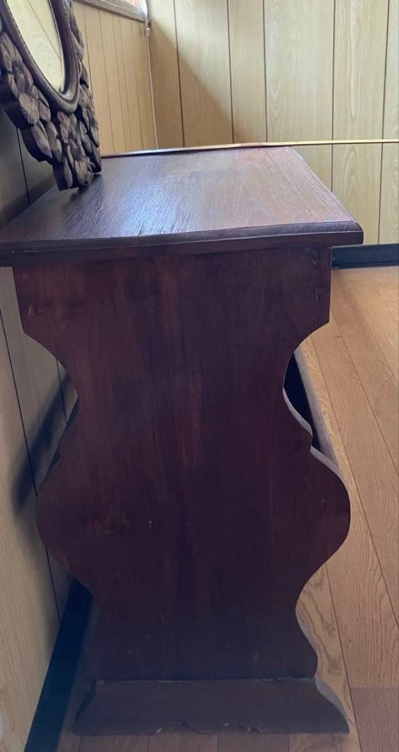 マガジンラック　アンティーク　高級品