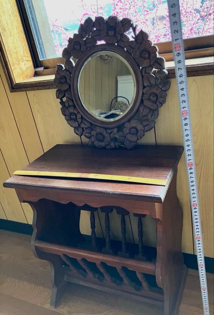 マガジンラック　アンティーク　高級品