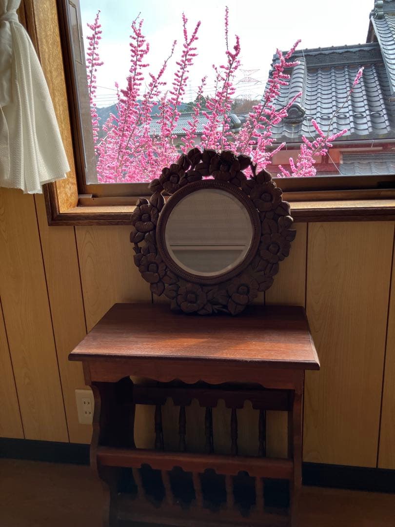 マガジンラック　アンティーク　高級品