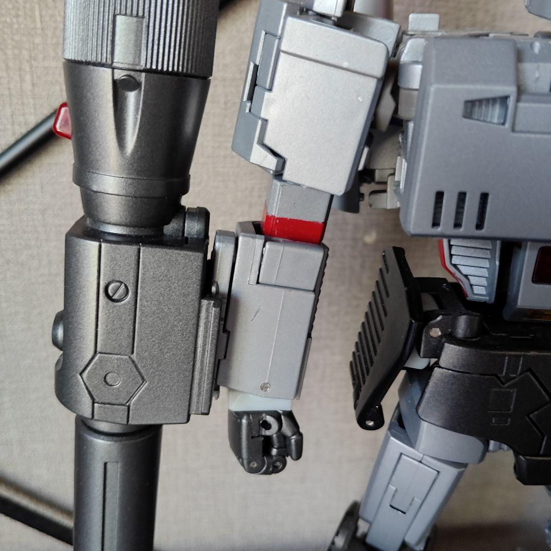 煮*し様 トランスフォーマー メガトロン　現状品 塗装傷あり