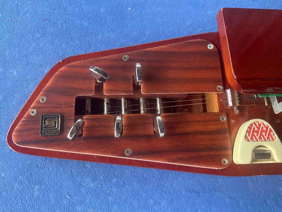 SUZUKI 大正琴 ケース付き スズキ 和楽器 弦楽器 レトロ楽器