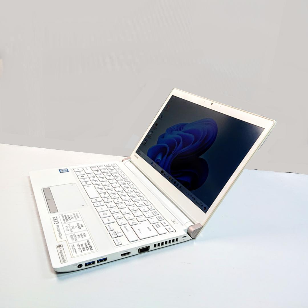 美品！Dynabook RX73/VWQ 第6世代 Core i3 [244]