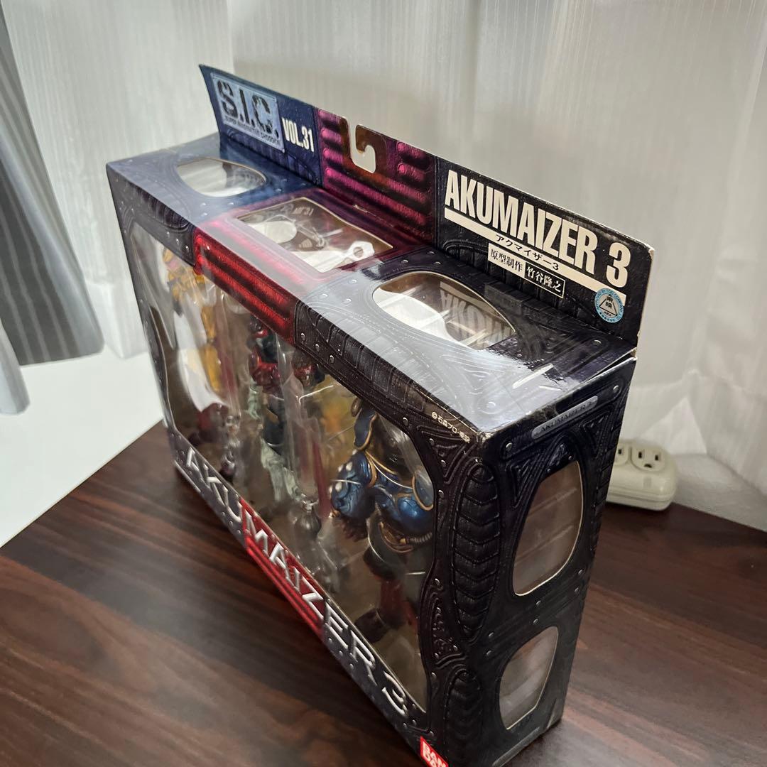 バンダイ　SIC vol31アクマイザー3