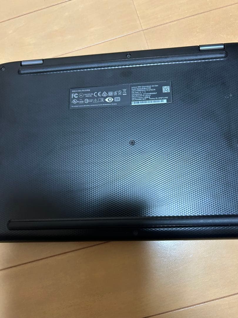 Chromebook本体 Chrome book Lenovo300e