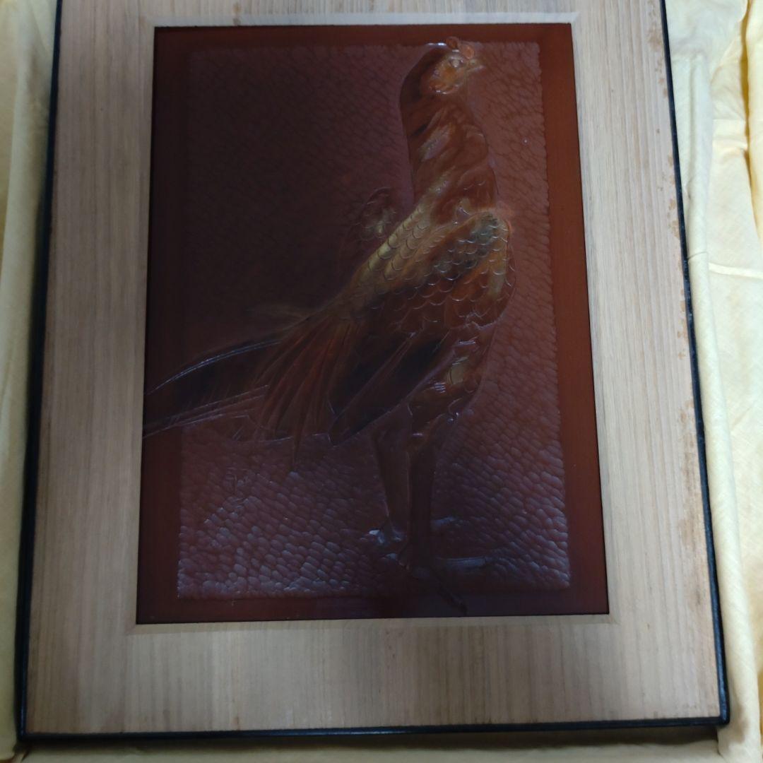 吉丸数修さんの作品　木製彫刻 鳥