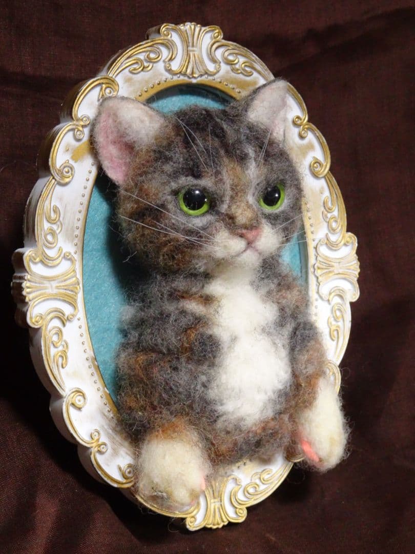 羊毛フェルト・額猫ちゃん