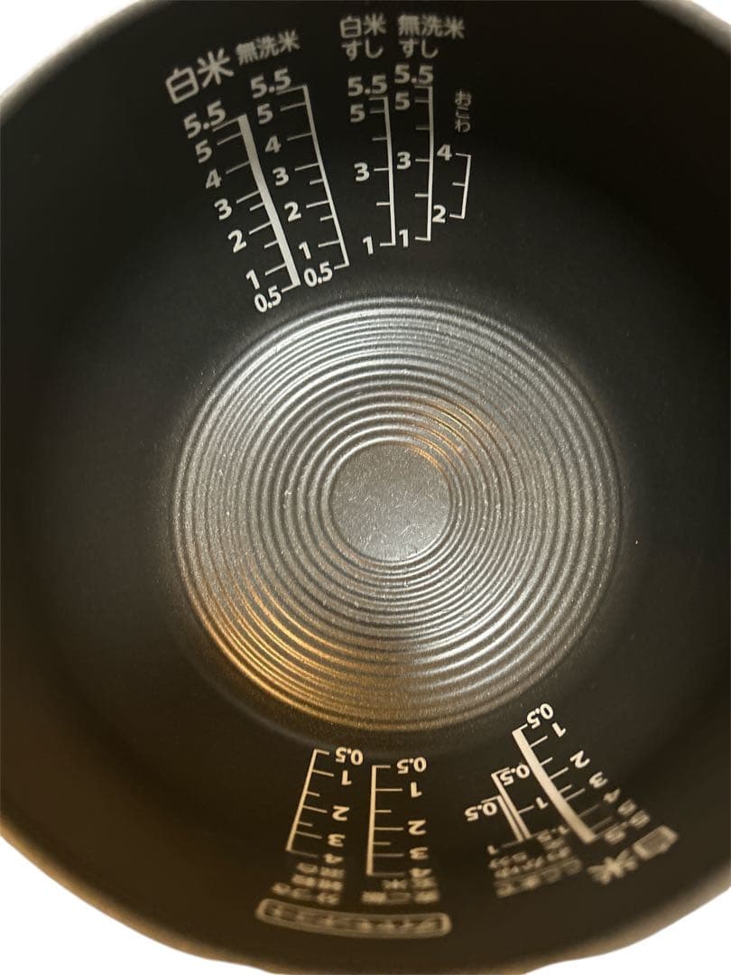 ズ*ン様 本日までの出品　TOSHIBA RC-10E6VS 炊飯器