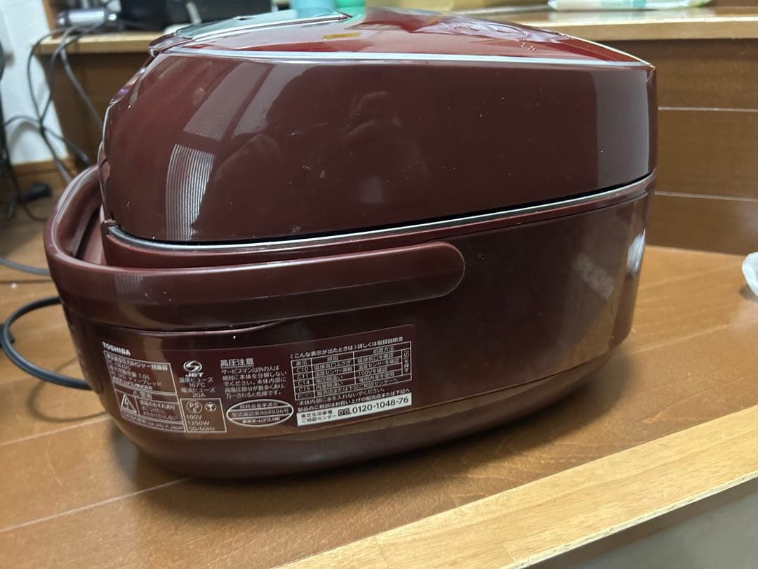 ズ*ン様 本日までの出品　TOSHIBA RC-10E6VS 炊飯器