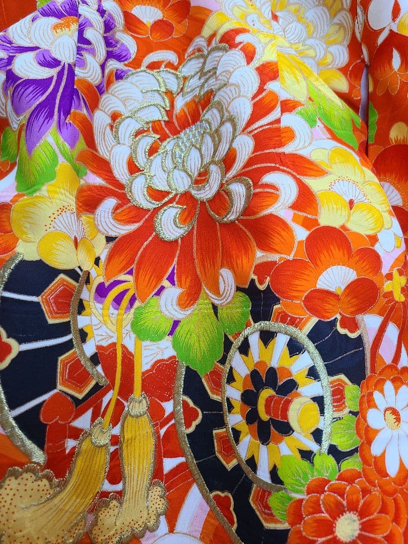 中古　アンティーク　七五三　着物　女の子　オレンジ　レトロ　菊模様　３歳　４歳