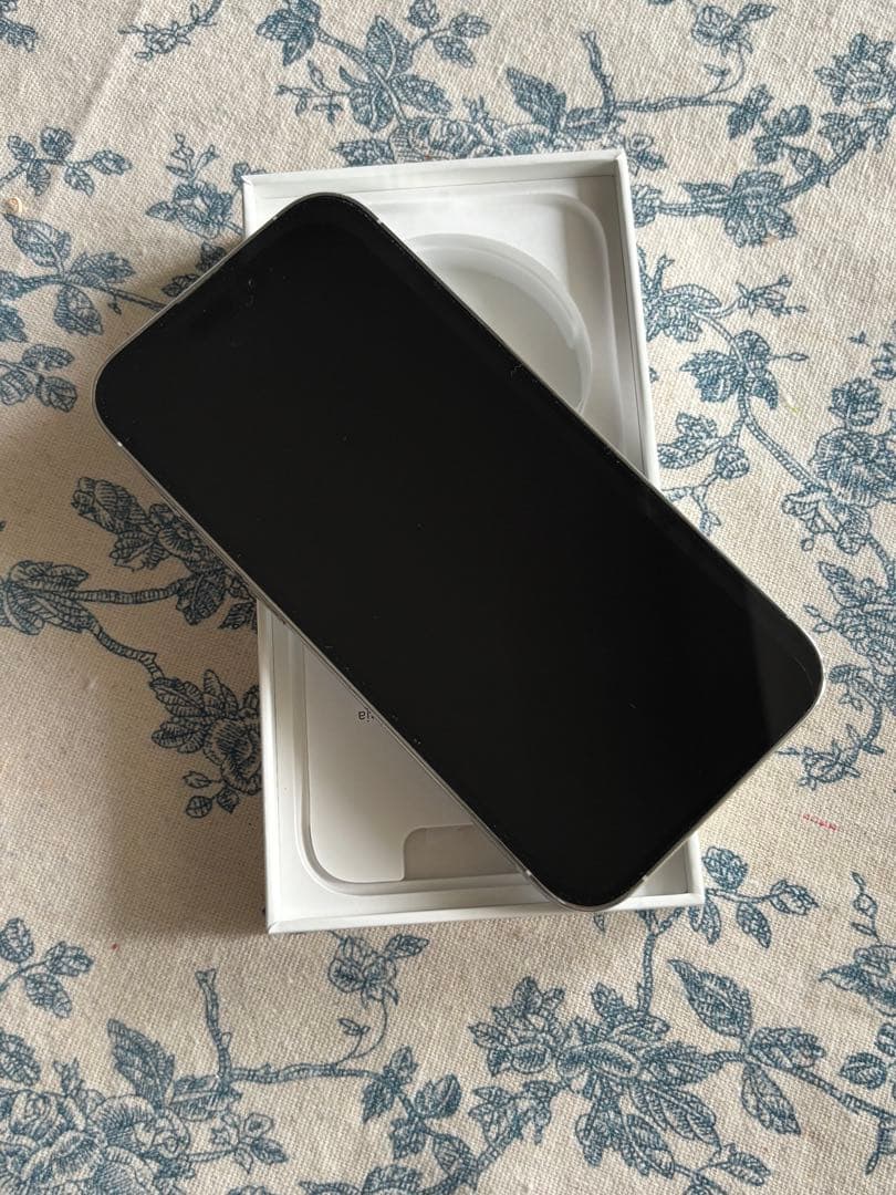 【美品】Apple iPhone 14 Pro 128GB simフリー