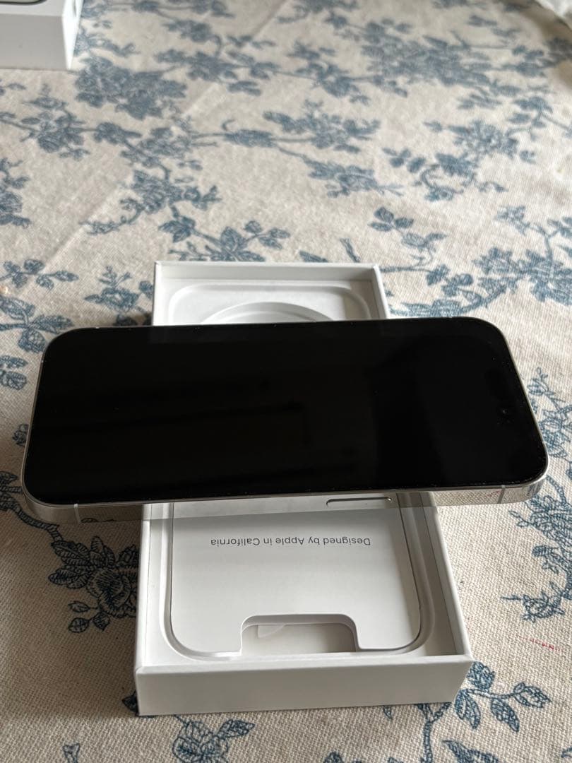 【美品】Apple iPhone 14 Pro 128GB simフリー